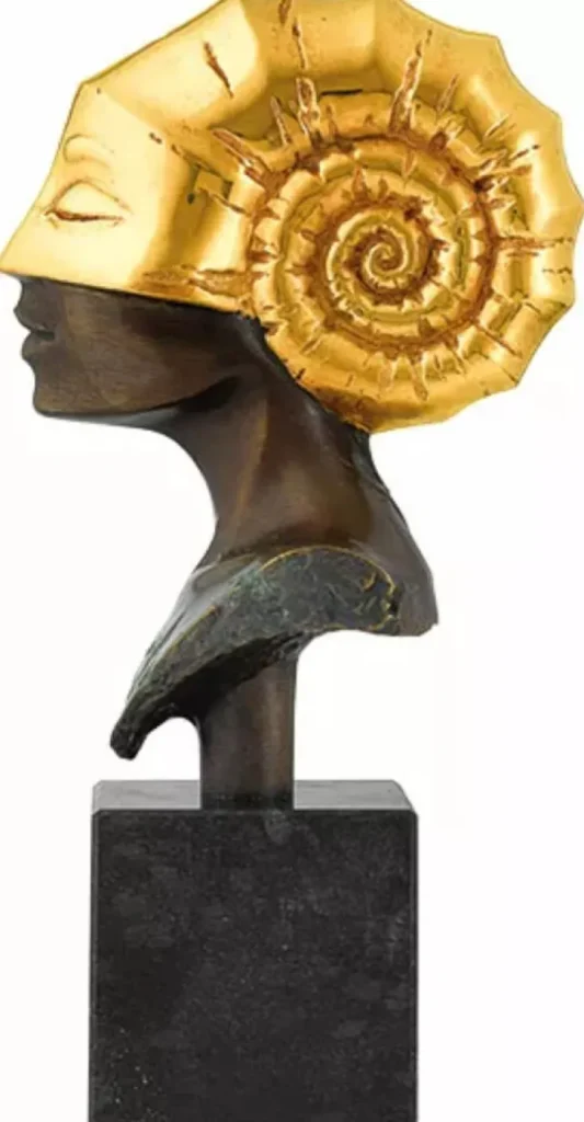 Alle Skulpturen | Bronze>Ars mundi Becker, Michael: ​Büste »Kopf der Ammonite«